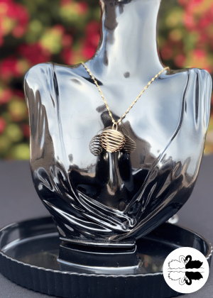 Spiral Stone Catcher Necklace