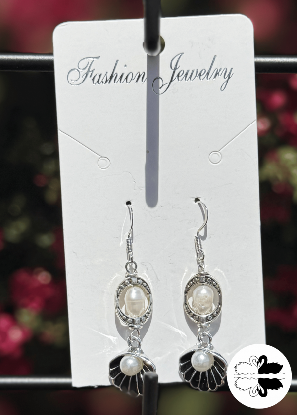 Pearl Drop w/ Shell Earrings