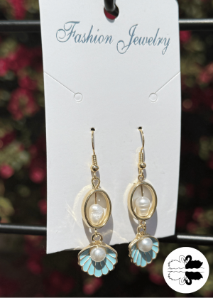 Pearl Drop w/ Shell Earrings